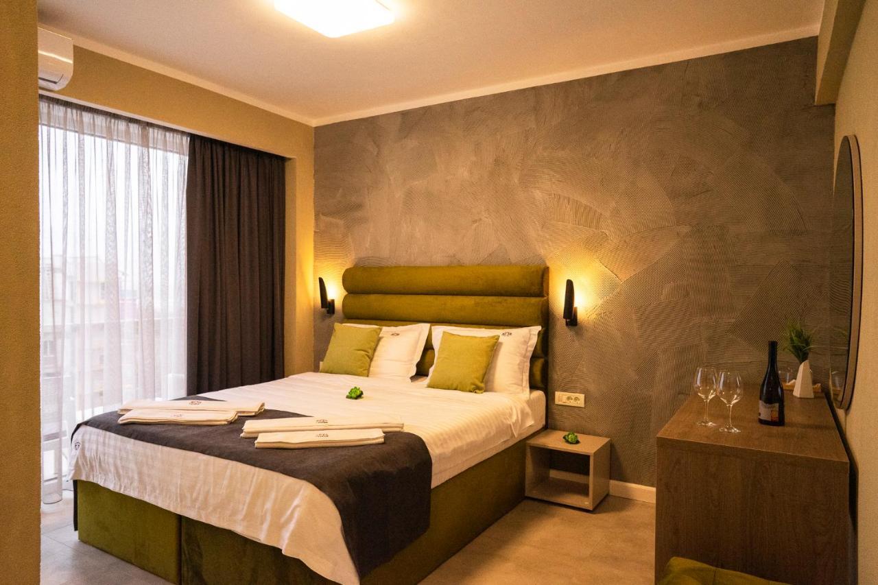 Lotus Exclusive Bed and Breakfast Năvodari Buitenkant foto