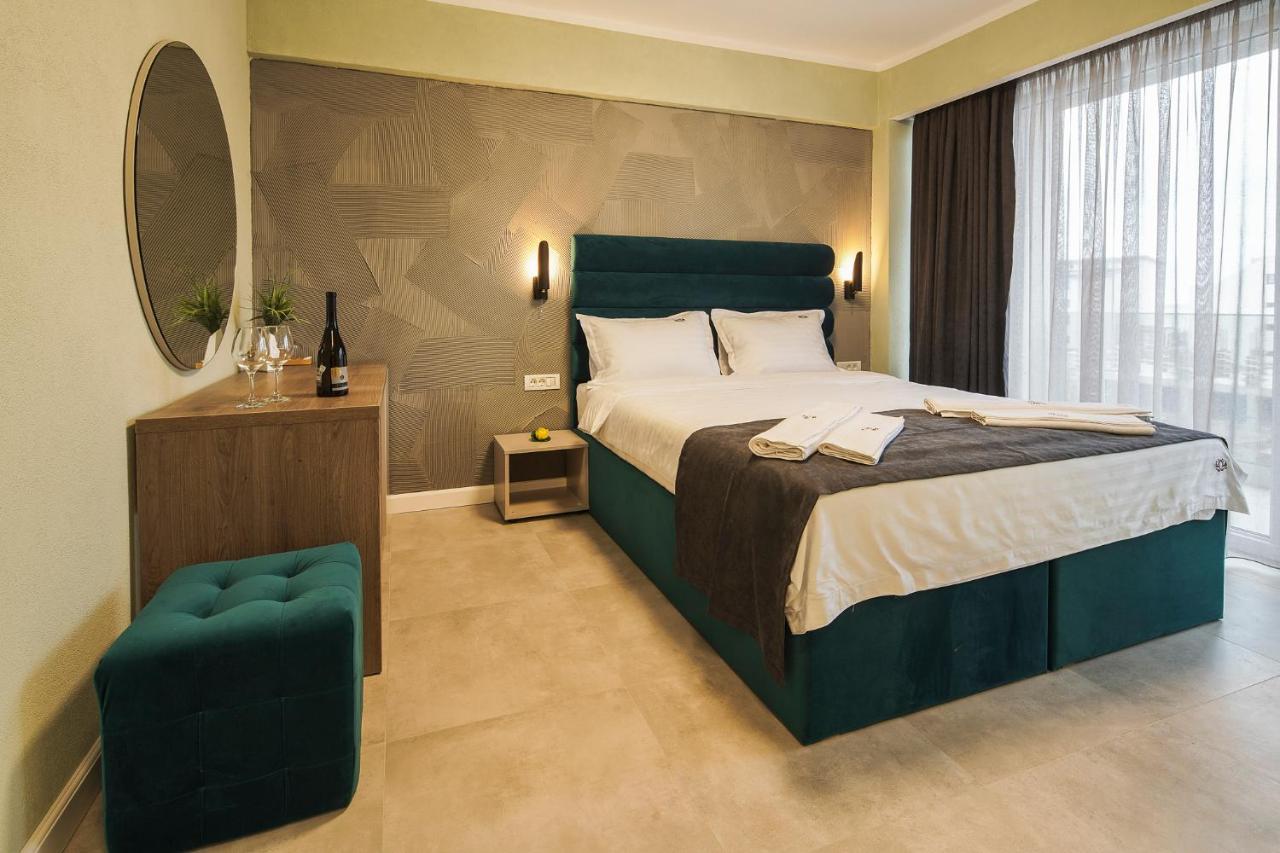 Lotus Exclusive Bed and Breakfast Năvodari Buitenkant foto